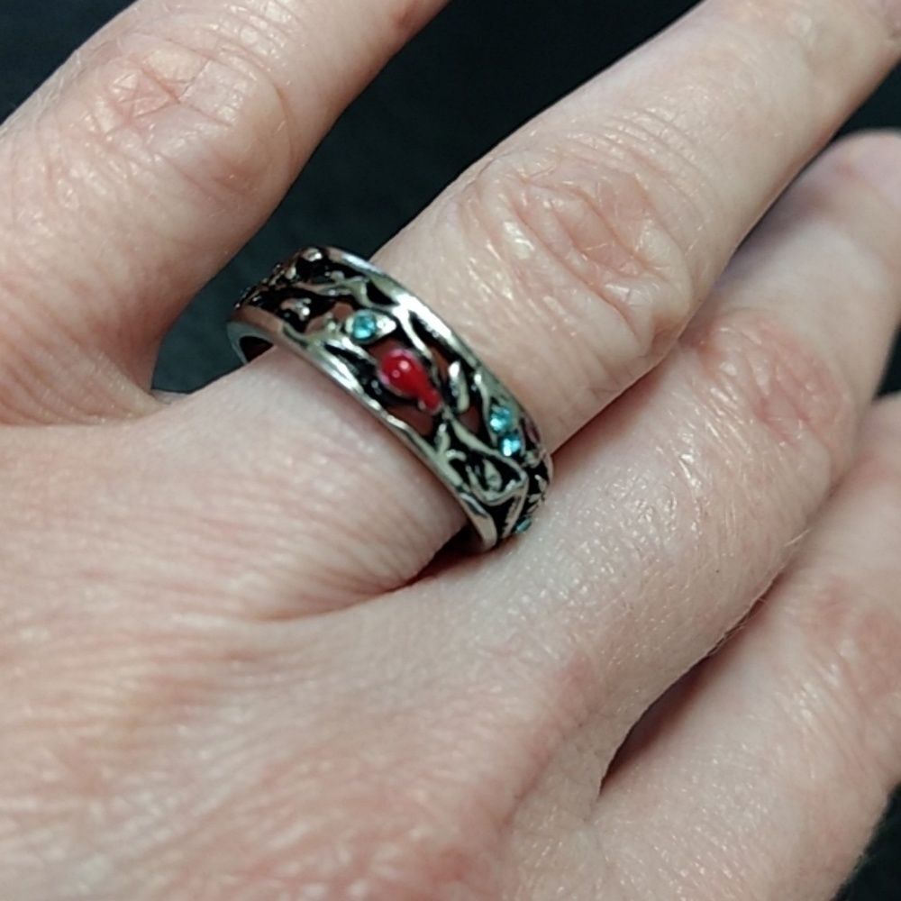 Silver tone leaves and branches ring size 6
